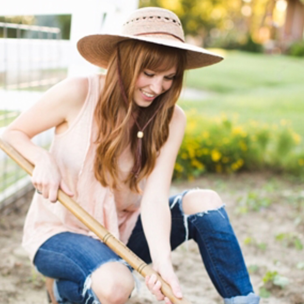 *final price* Women's Ranch Lattice Hat - Small